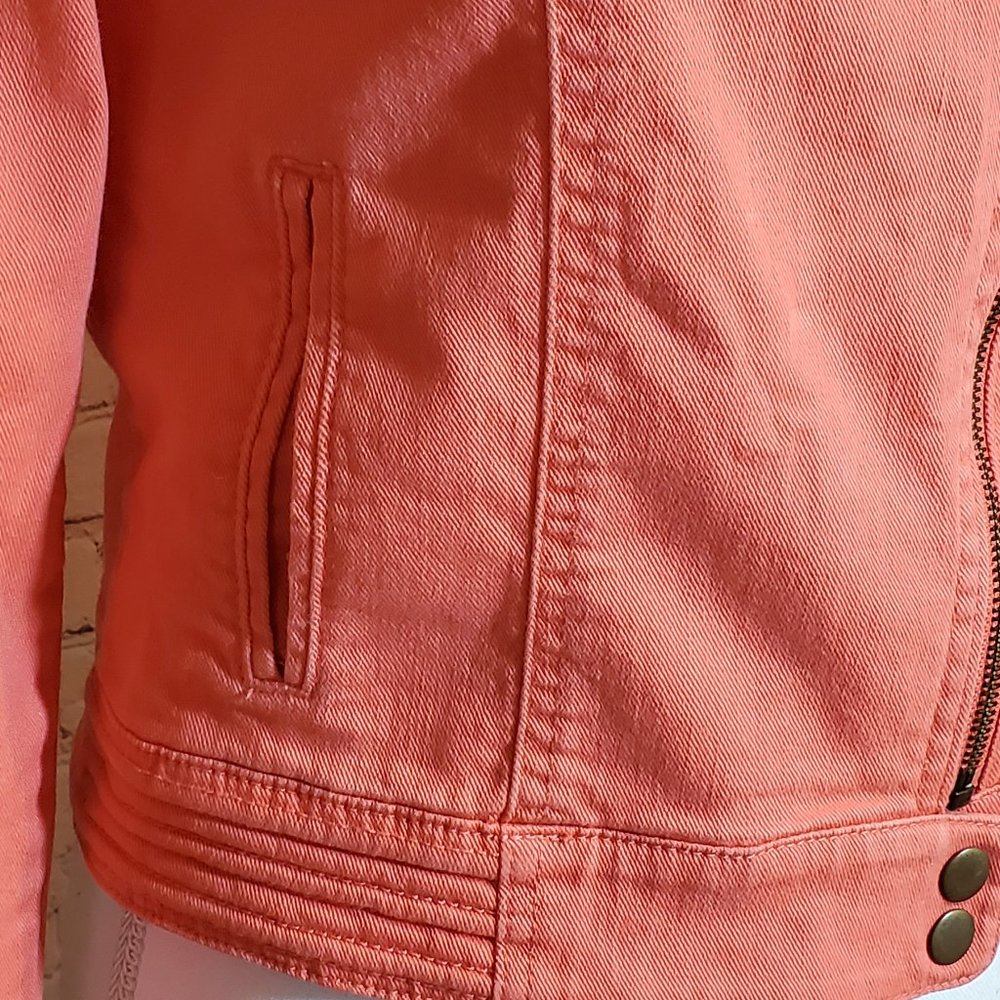 Lauren Conrad Jackets - Picture 3 of 6